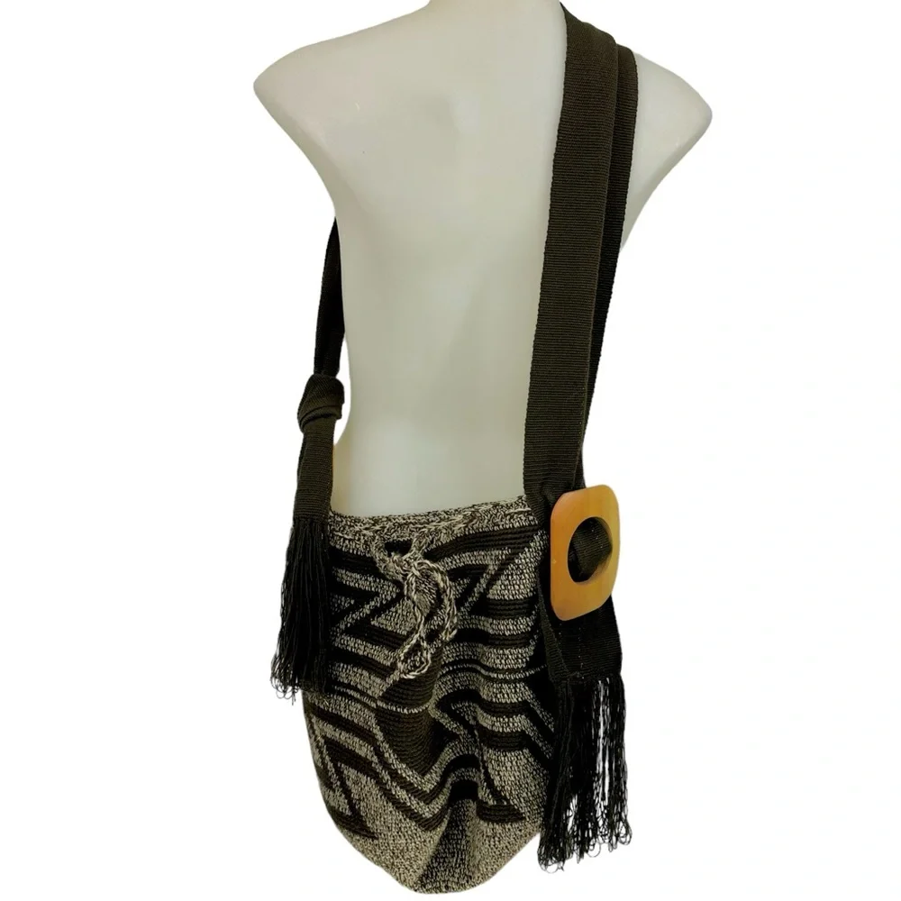 HIPPIE Bucket Bag 16X12x9 Brown Geometric 20”AdjStrap Woven Drawstring Y2K